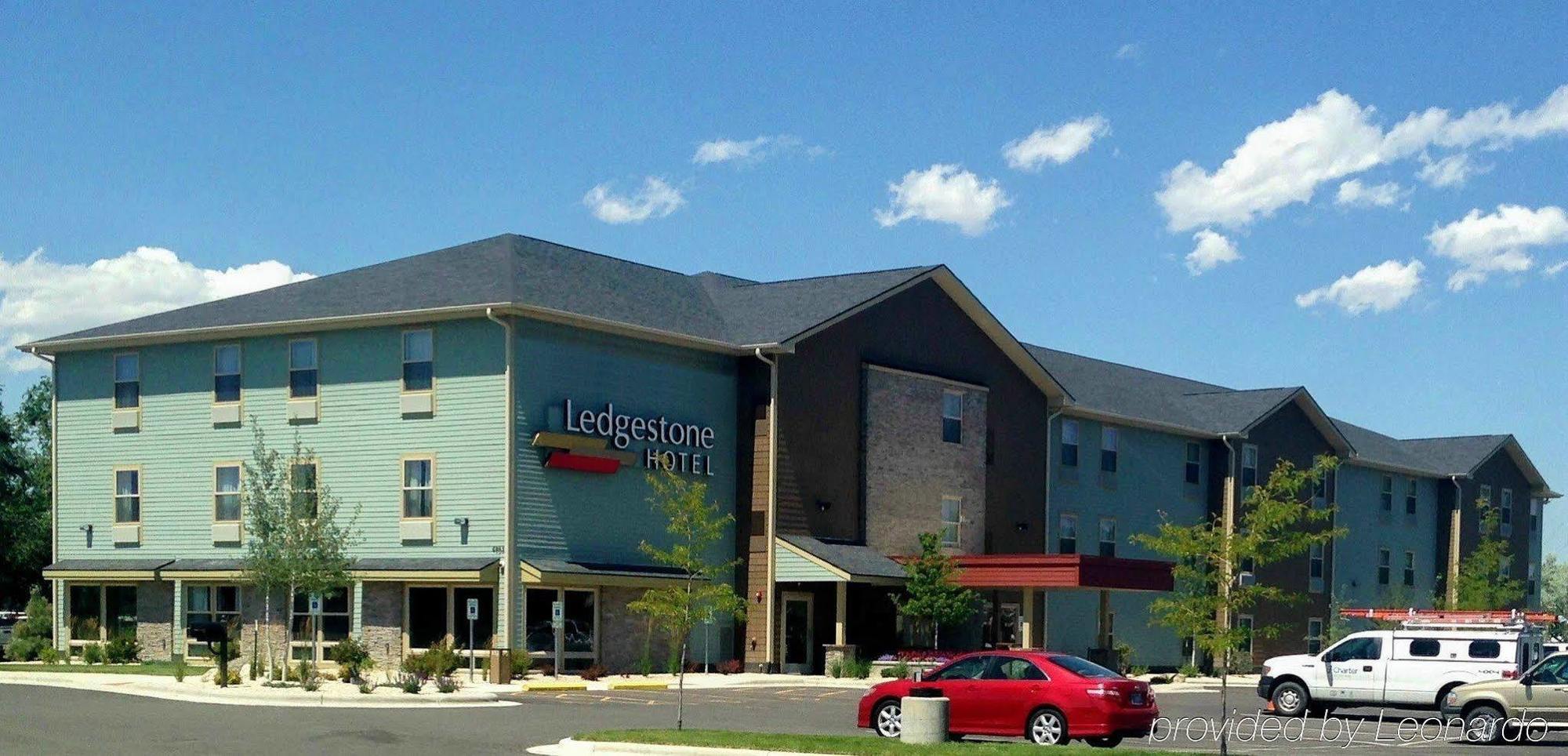Ledgestone Hotel Vernal Exteriér fotografie
