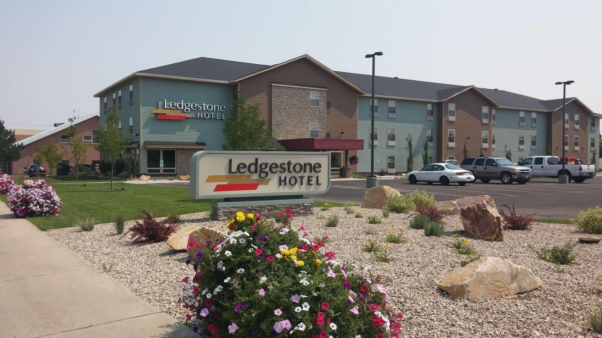 Ledgestone Hotel Vernal Exteriér fotografie
